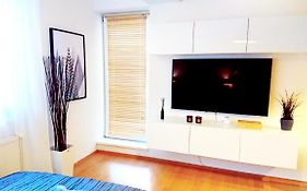 Apartman U Sklarny